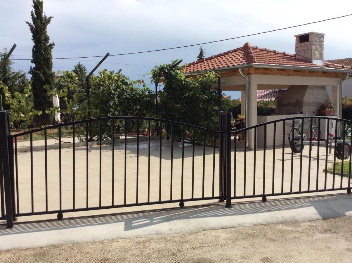 Apartment Tin Pinezići Dış mekan fotoğraf